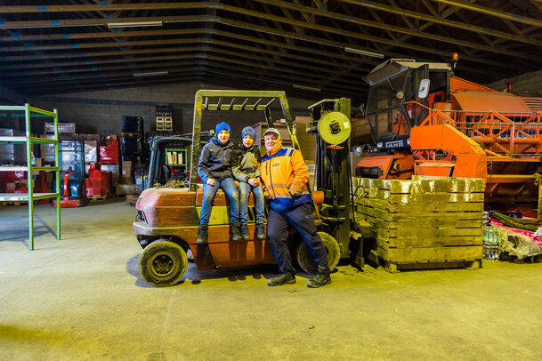 Thumbnail: JA 15748 Faschingswagen Landjugnend 01_03_2025.jpg